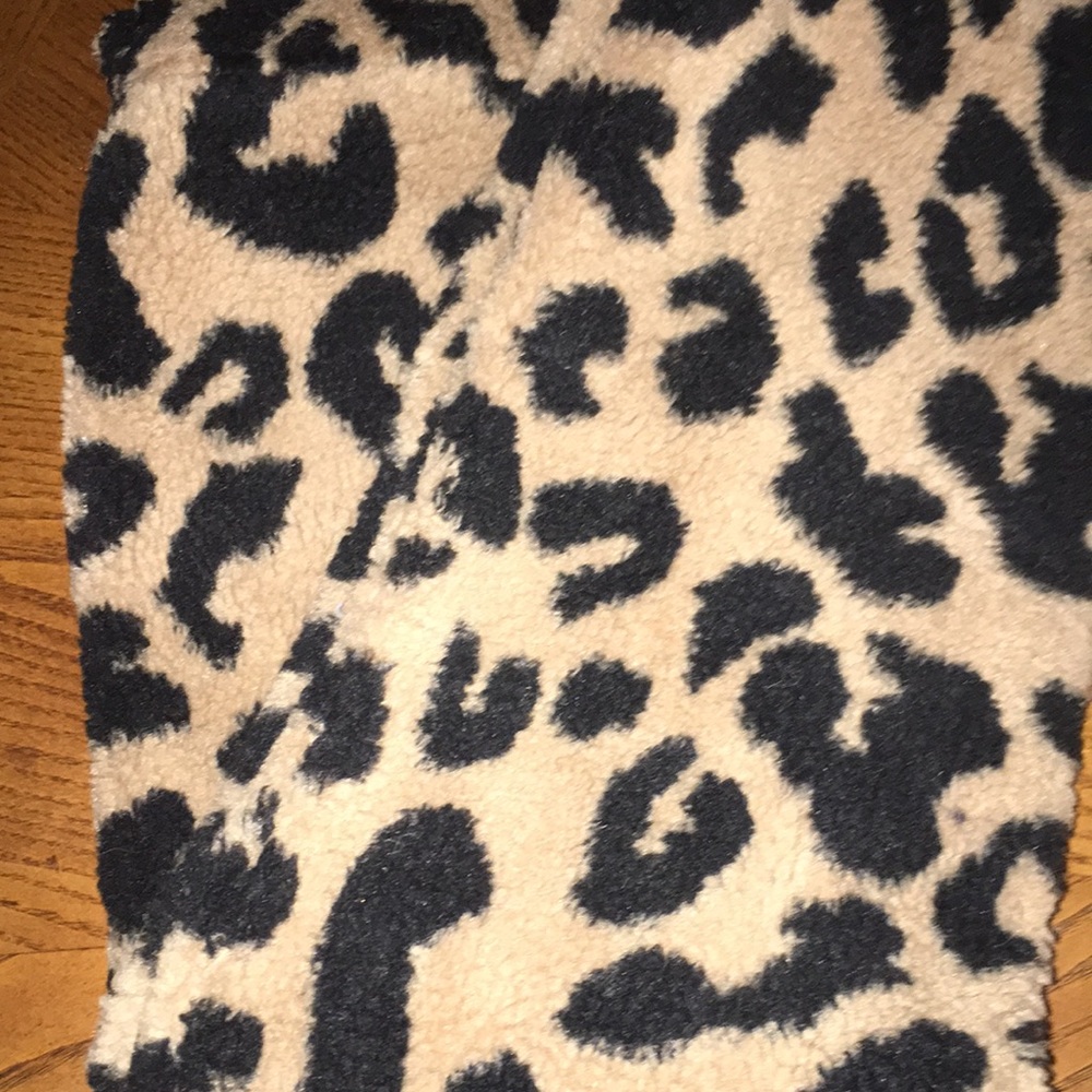 New women scarf Black and Tan wraps